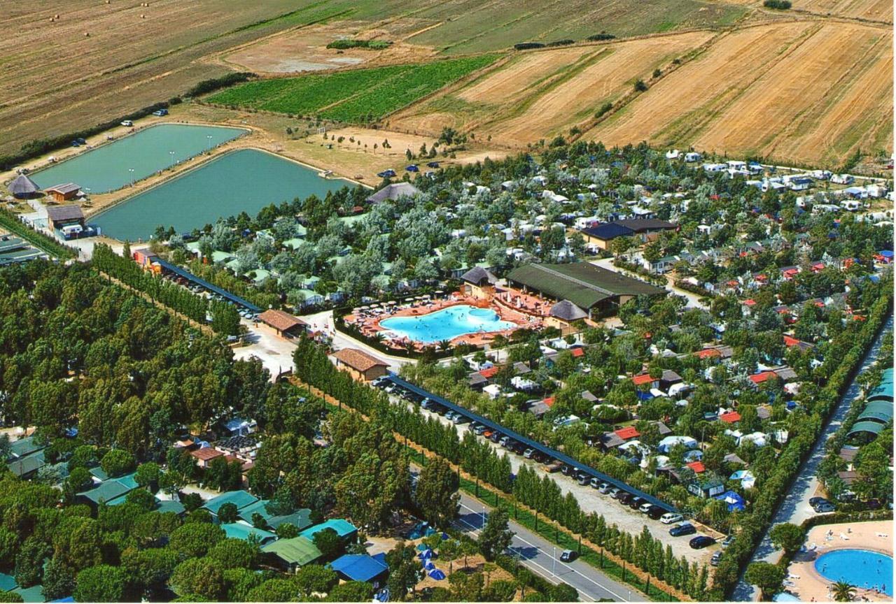 Happy Camp Mobile Homes In Camping Village Free Time Marina Di Bibbona Zewnętrze zdjęcie